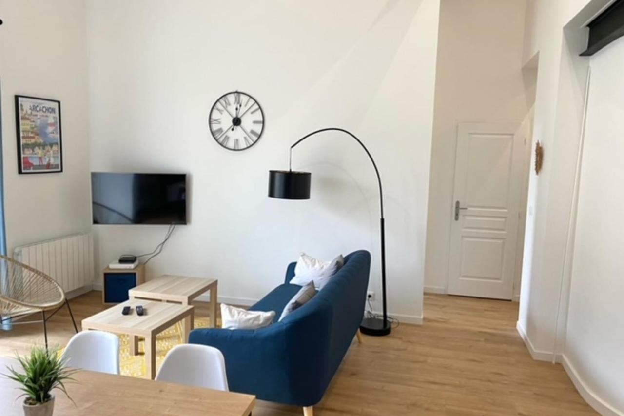 54m Scandinavian Style At 800m From The Beach *